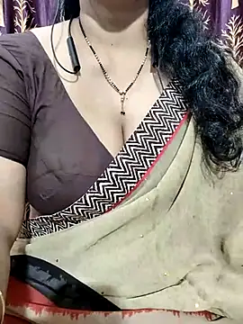 bhuvana555 online show from February 20, 2025, 5:41 pm