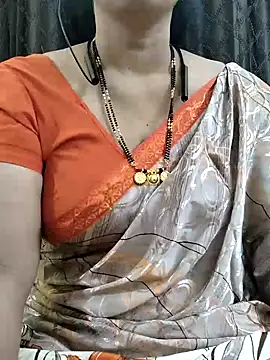 bhuvana555 online show from September 28, 2025, 5:20 pm