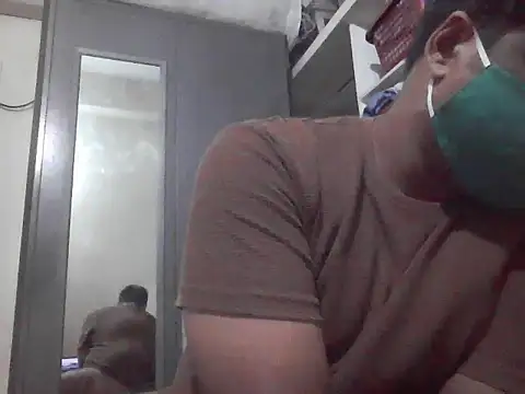 Snapshot of laxman2323 chatting on October 21, 2025, 8:19 pm laxman2323 online show from October 21, 2025, 8:19 pm