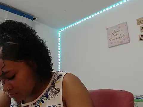 katty ebonny online show from November 28, 2025, 10:54 pm