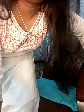 Rina777o online show from November 21, 2025, 6:07 pm