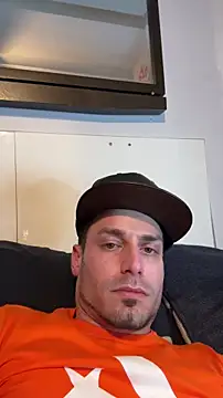 hot shot 13 online show from November 30, 2025, 7:42 am