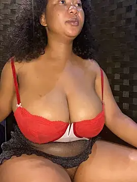 Snapshot of MayaPassion chatting on February 8, 2025, 9:46 pm MayaPassion online show from February 8, 2025, 9:46 pm