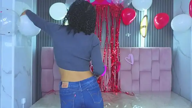 Violeth b online show from March 2, 2026, 1:07 pm