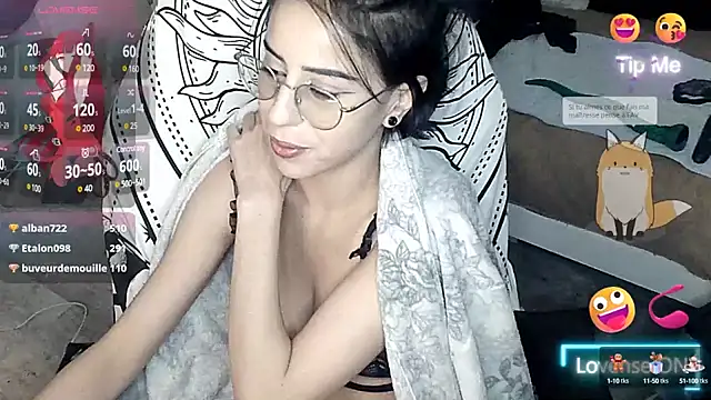 LisandreLaVenale online show from January 21, 2025, 12:36 am