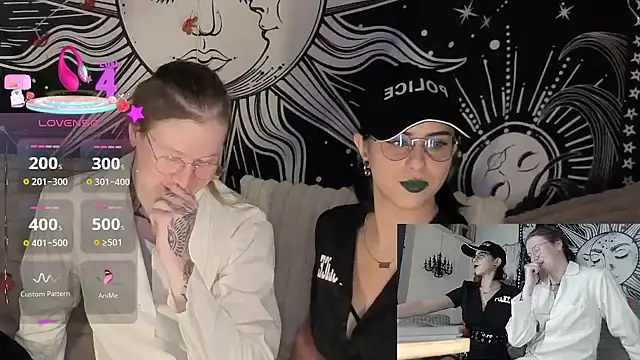 Snapshot of LisandreLaVenale chatting on October 27, 2025, 11:27 pm LisandreLaVenale online show from October 27, 2025, 11:27 pm