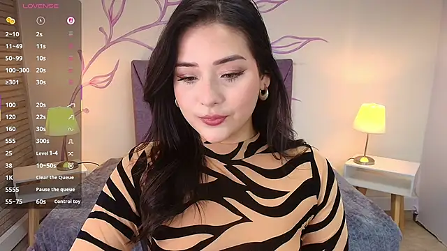 DahliaMoore online show from September 29, 2025, 8:47 pm