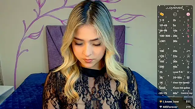 DahliaMoore online show from January 25, 2025, 11:22 pm