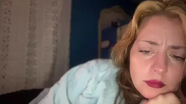 Snapshot of SkarlettRose96 chatting on October 4, 2025, 9:11 am SkarlettRose96 online show from October 4, 2025, 9:11 am