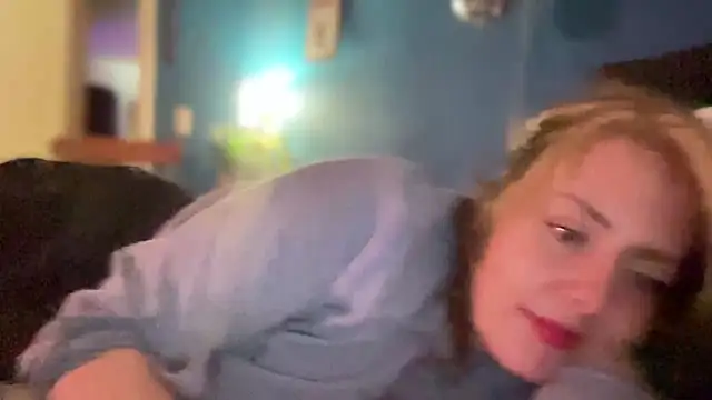 Snapshot of SkarlettRose96 chatting on September 30, 2025, 12:27 am SkarlettRose96 online show from September 30, 2025, 12:27 am