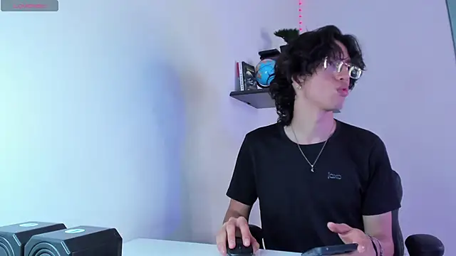 manu vera online show from September 23, 2025, 7:10 pm