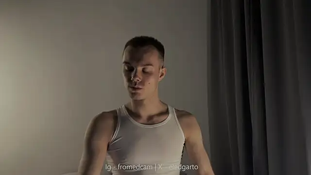 Snapshot of fromed chatting on October 14, 2025, 8:53 pm fromed online show from October 14, 2025, 8:53 pm