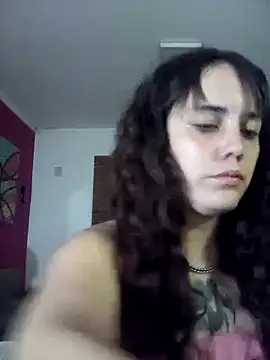 lucylovles online show from March 8, 2025, 1:17 am