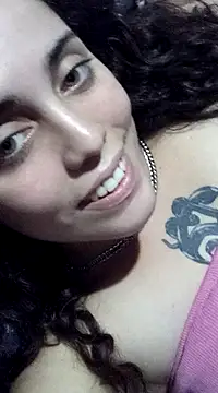 lucylovles online show from March 5, 2025, 1:21 am