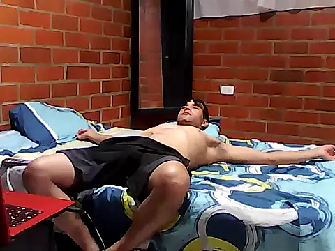 esteban2810m online show from March 10, 2026, 2:37 am