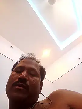 Snapshot of SSmadhu chatting on October 12, 2025, 7:04 pm SSmadhu online show from October 12, 2025, 7:04 pm