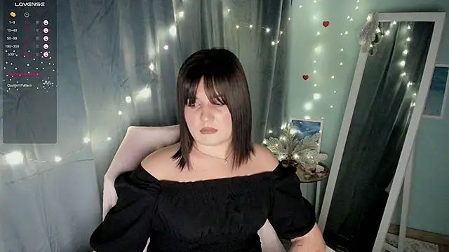 Lei White online show from January 12, 2025, 4:42 am