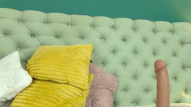 Snapshot of Foxxxy_MILF chatting on March 2, 2025, 11:19 am Foxxxy MILF online show from March 2, 2025, 11:19 am