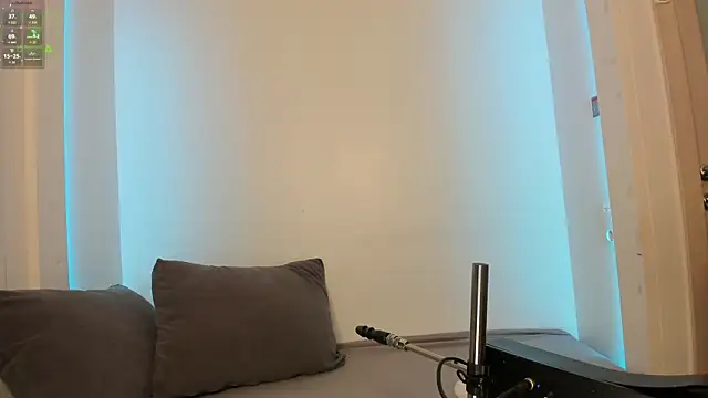 Snapshot of Tony_Talorr chatting on October 25, 2025, 8:53 pm Tony Talorr online show from October 25, 2025, 8:53 pm