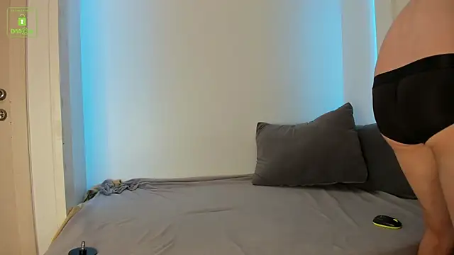 Snapshot of Tony_Talorr chatting on September 25, 2025, 10:32 am Tony Talorr online show from September 25, 2025, 10:32 am