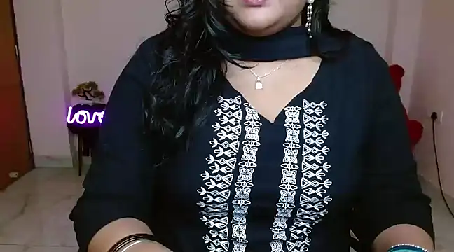 Naughty Ayesha1 online show from January 26, 2025, 9:51 am