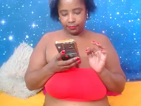 2Sweetysmile online show from February 14, 2025, 7:59 am