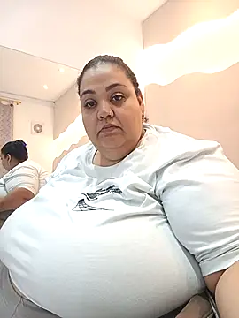 Snapshot of Alisson_am chatting on October 19, 2025, 11:13 am Alisson am online show from October 19, 2025, 11:13 am