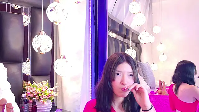 AlliciaKim online show from February 12, 2025, 10:15 pm