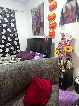 Snapshot of perlita05 chatting on October 27, 2025, 4:35 am perlita05 online show from October 27, 2025, 4:35 am