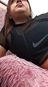 perlita05 online show from February 27, 2025, 1:52 am