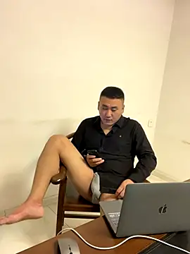 ShaoZian 1 online show from October 17, 2025, 4:53 pm