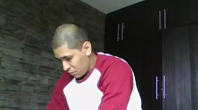 Sexylatin64 online show from March 5, 2025, 2:34 pm