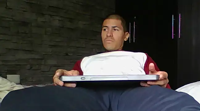 Sexylatin64 online show from March 6, 2025, 3:35 pm