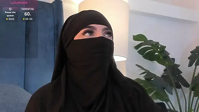  malih  online show from October 2, 2025, 12:30 pm