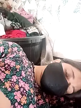 Snapshot of Mahi_Baby25 chatting on September 19, 2025, 3:32 am Mahi Baby25 online show from September 19, 2025, 3:32 am