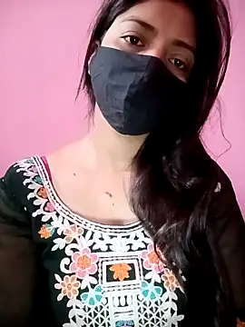 Snapshot of Mahi_Baby25 chatting on October 7, 2025, 3:51 am Mahi Baby25 online show from October 7, 2025, 3:51 am