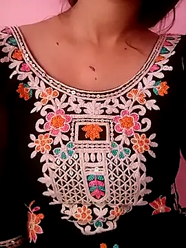 Snapshot of Mahi_Baby25 chatting on October 8, 2025, 3:30 am Mahi Baby25 online show from October 8, 2025, 3:30 am