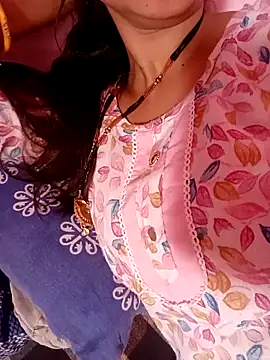 Snapshot of Mahi_Baby25 chatting on October 2, 2025, 7:12 am Mahi Baby25 online show from October 2, 2025, 7:12 am