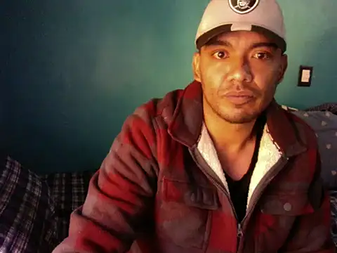 TUMORENO1 online show from November 11, 2025, 4:57 pm