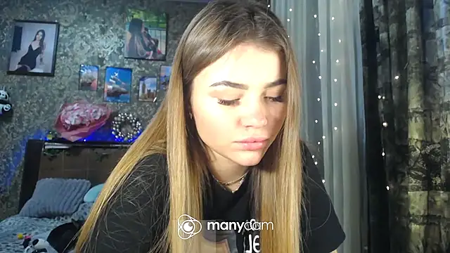 BonnyShy online show from December 6, 2024, 11:38 am