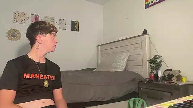 twentywithafelonyy online show from September 28, 2025, 6:20 am