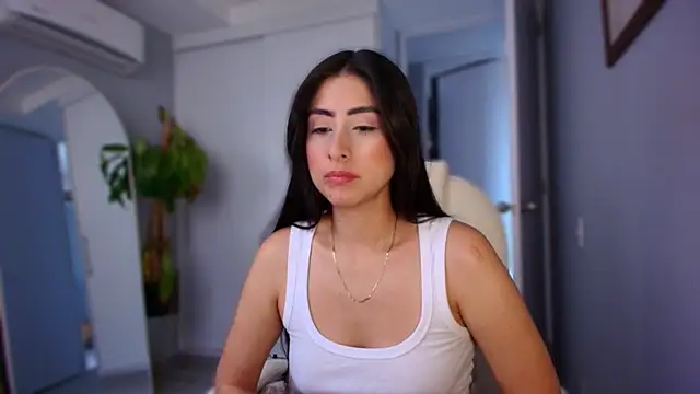 Snapshot of auroracaruso11 chatting on October 4, 2025, 8:21 pm auroracaruso11 online show from October 4, 2025, 8:21 pm