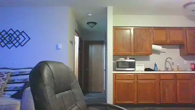 Snapshot of Stayinalive1992 chatting on January 20, 2025, 4:32 am Stayinalive1992 online show from January 20, 2025, 4:32 am