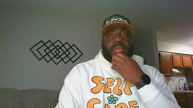 Stayinalive1992 online show from December 19, 2025, 3:32 am