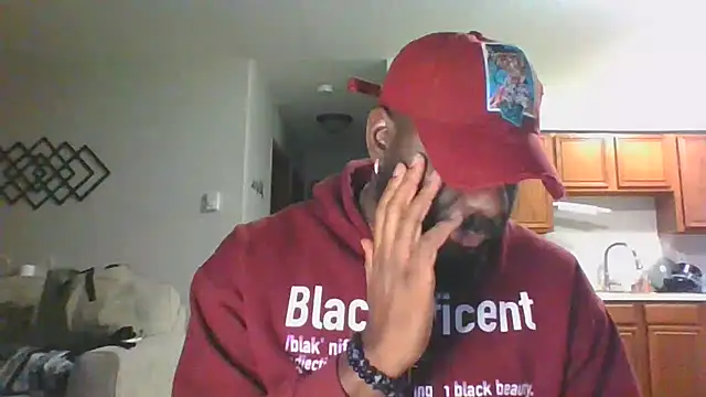 Snapshot of Stayinalive1992 chatting on December 14, 2024, 6:56 am Stayinalive1992 online show from December 14, 2024, 6:56 am