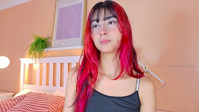 ParisFox  online show from October 27, 2025, 7:37 pm