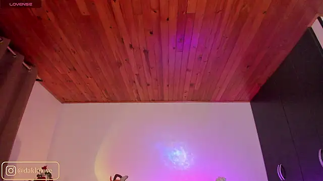 DAKOTA LOVEE online show from February 6, 2026, 6:53 am