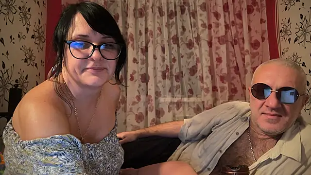 Snapshot of StellarTeam chatting on December 13, 2024, 11:06 pm StellarTeam online show from December 13, 2024, 11:06 pm