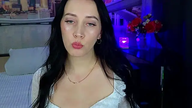 MonikaSweetXXX online show from October 15, 2025, 8:28 pm