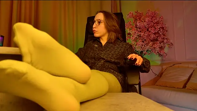 AphexQueen online show from October 15, 2025, 10:12 am